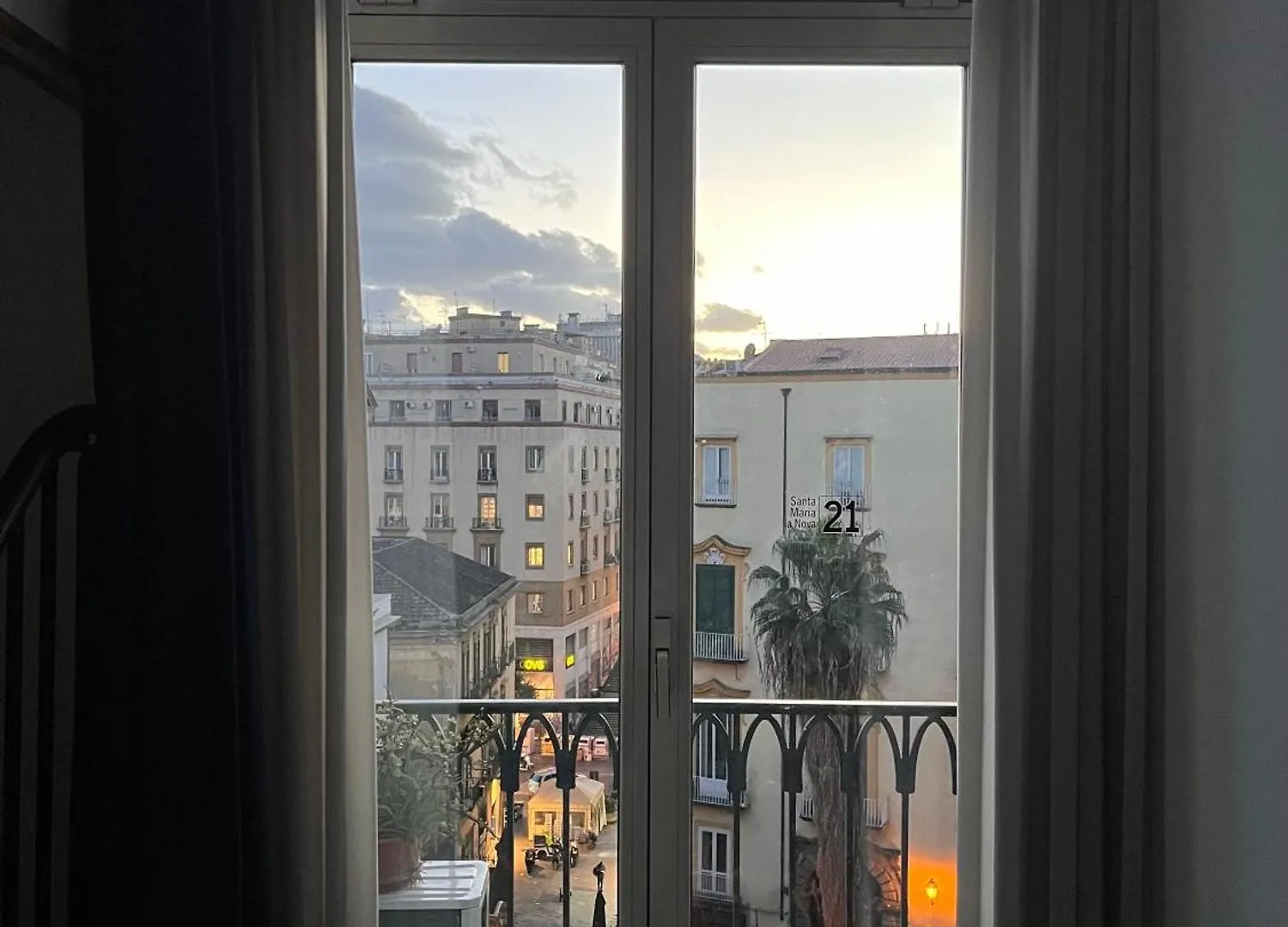 Nova21 Apartment Naples Italy